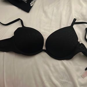 Victoria's Secret super push-up